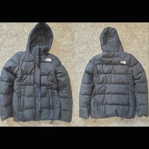 Women's The North Face Black Puffy Puffer Winter Jacket size Small